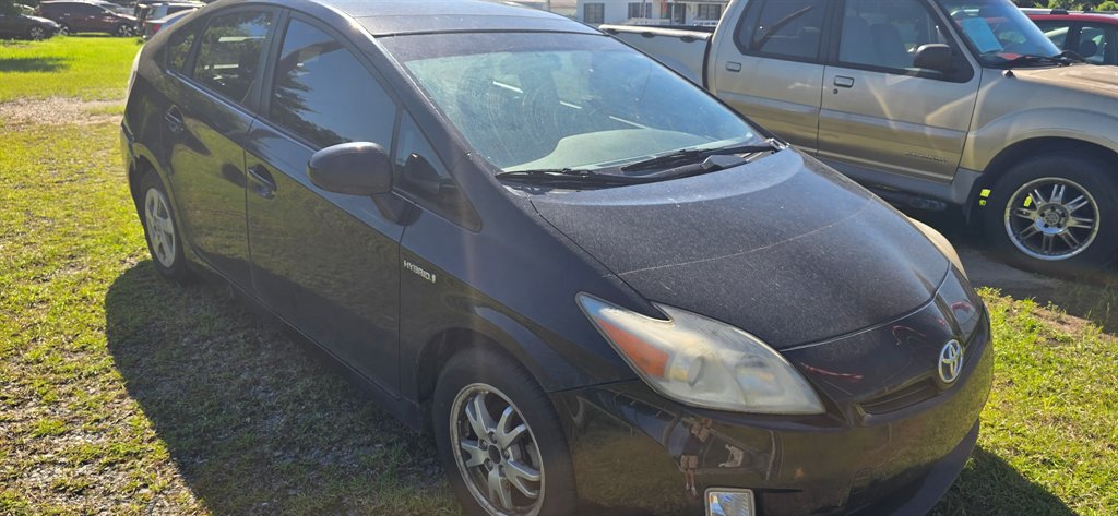 2011 Toyota Prius's photo